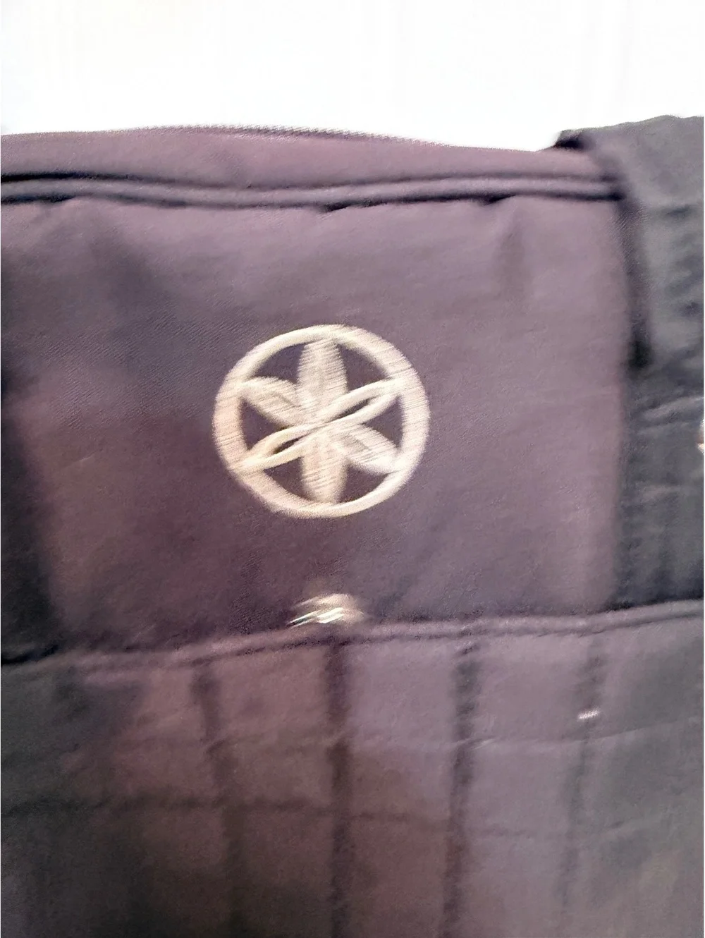 Gaiam Metro Gym Bag